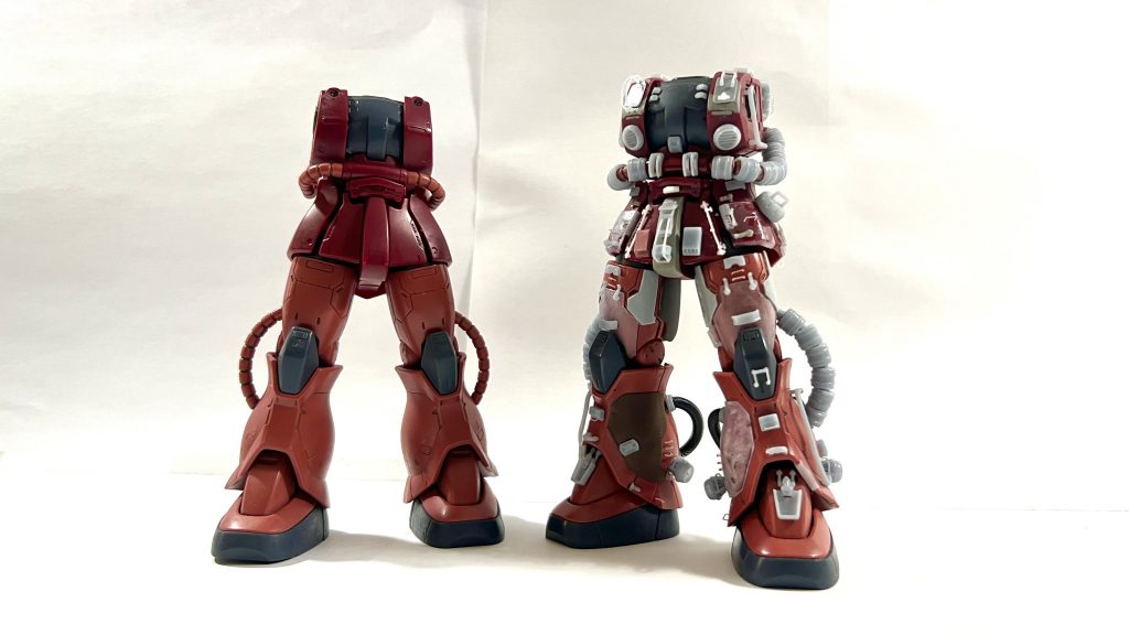 この状態だと一見オーバーディティールアップに見えますが、同系色に塗り分けると馴染むと思います。