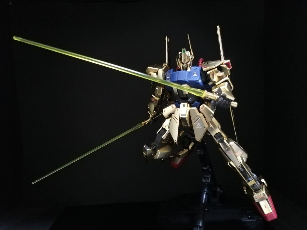 ビームサーベル装備。最後まで見ていただき、ありがとうございます。