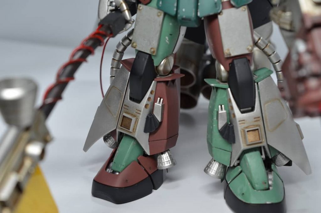 手前のピンボケはビームナタです。