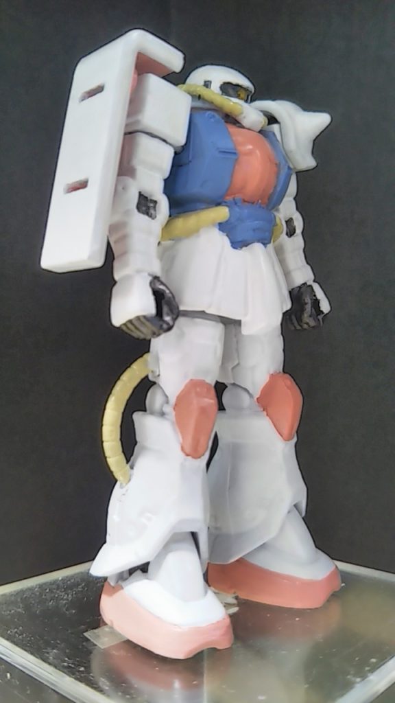 カラー設定が…アニメ版とかでは無く…　　　オリジナルの色調で成型されていました😁　個人的感想としてですが…どこか《セイラマスオ様カラー》の淡い色調に近い感じがします😅😅😅