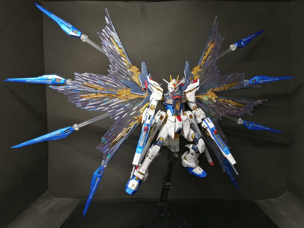 ＲＧ 1/144ストライクフリーダムガンダム［チタニウムフィニッシュ］＋