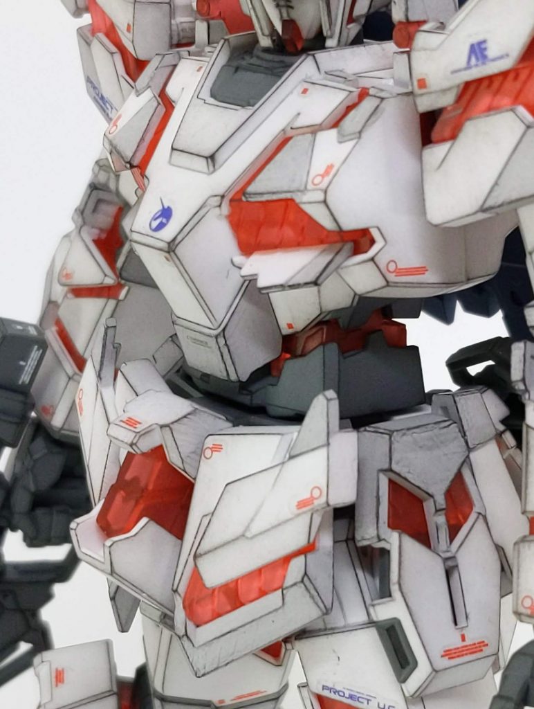 HGUC ユニコーンガンダム(デストロイモード)–7枚目/制作者：tanizou