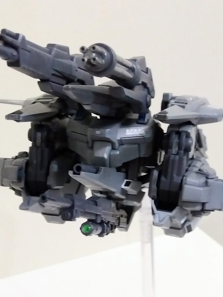 正面図。個人的に好きなカットです。