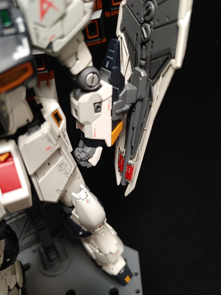 ミサイルがあると、なんとなく塗り分けてデカール貼りたくなるんですよね・・・最後までご覧いただきありがとうございました。