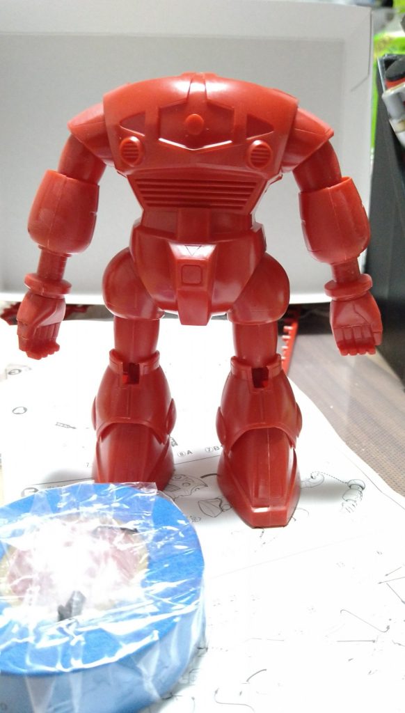 ネタ探しにホームセンターで見つけた和紙素材のテープこれを使えば道着っぽく出来るじゃないかと思いついた所からスタート