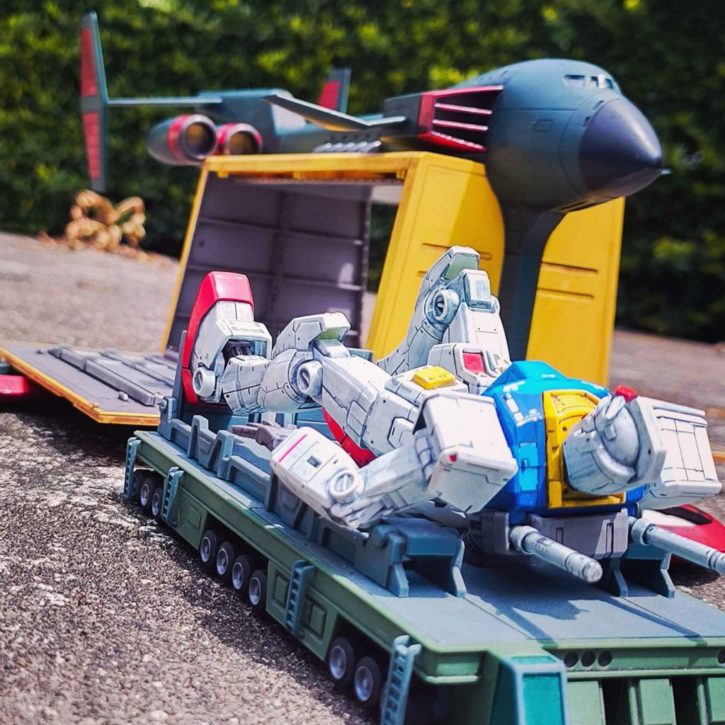 G30thガンダムはデティールが細かく、スタイルも好き😍