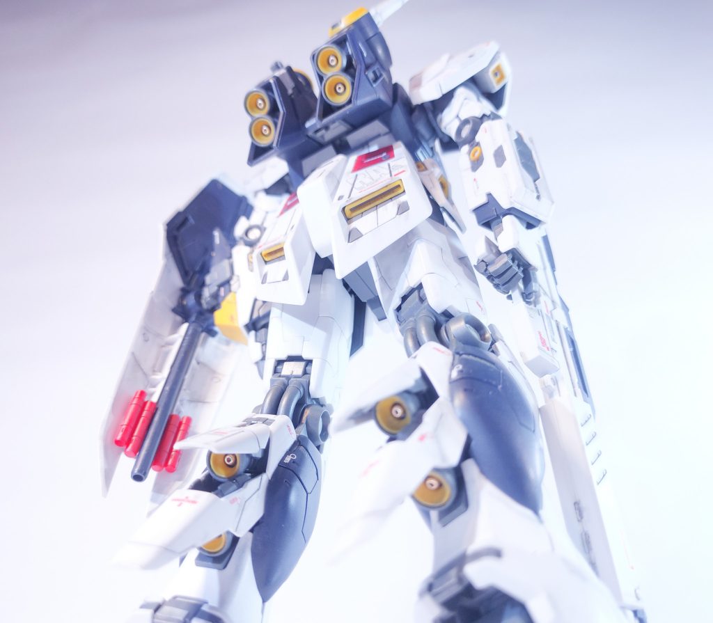 バルカンにバックパックやふくらはぎ、肩、足の裏にもビーズを仕込んでみました。