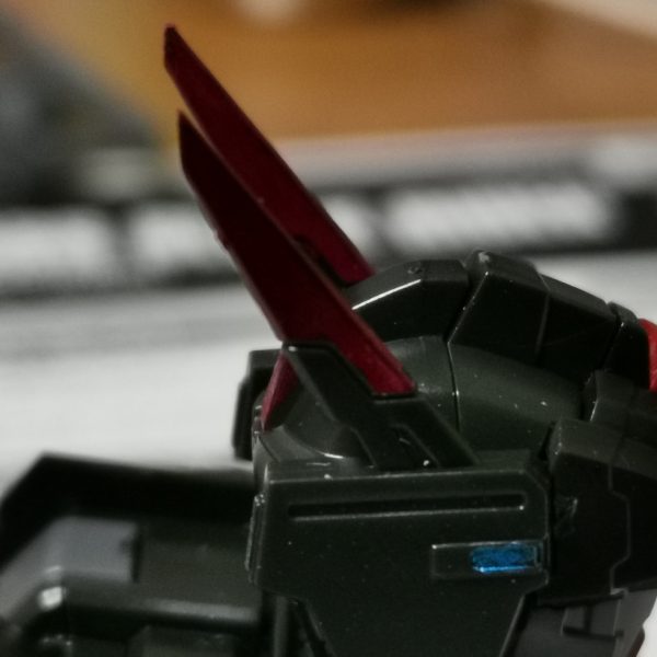 爪楊枝塗装の練習も兼ねて、ブラックライダー(エビみたいな名前…)を作っていきます。シャープ化とかいろいろ練習も並行していきます。久々の汚しもするつもりです。。。今月のアストレアまでに作り終わらなかったらお蔵入りになるかもです。関係ない話ですが、ガンプラ作ったりしてる時工□ゲの歌聞いたりしてるんですが、歌手つながりでやなぎなぎさんと麻枝准さんの歌ってる「終わりの世界から」めちゃくちゃいい歌ですねゲーソンとかじゃないですが（2枚目）