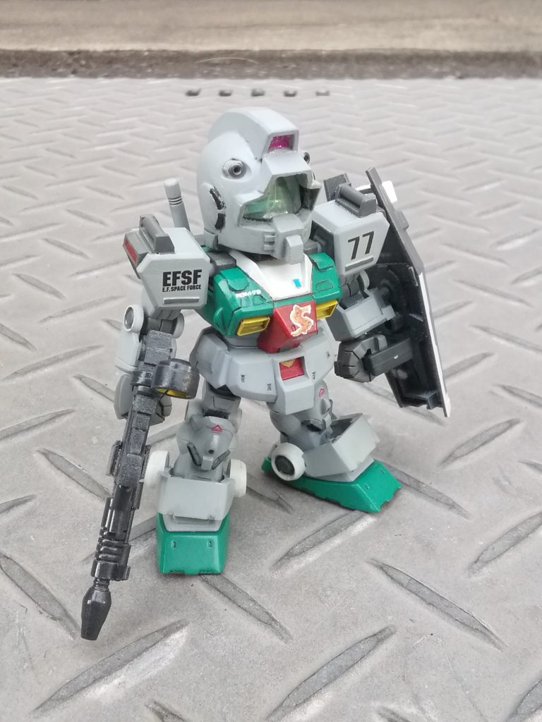 武装装備。ビームライフルとシールドはオリジン仕様に変更しています。