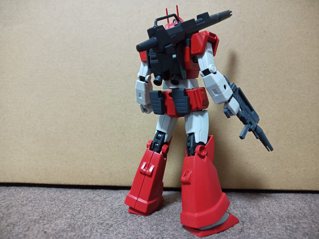 キャノン砲はマガジン着脱活かしたいから旧キットの物を移植