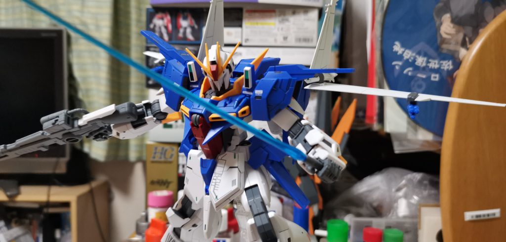 腕をロールするとやたらすっぽ抜けるのはなんなんすかね解決しました。