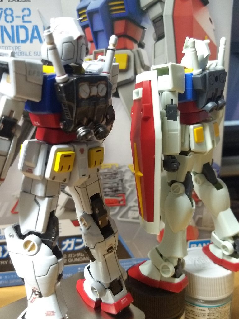 キットのランドセルはのっぺりとしてて少し薄いので少し大型化してディテールを追加したランドセルを新造しました