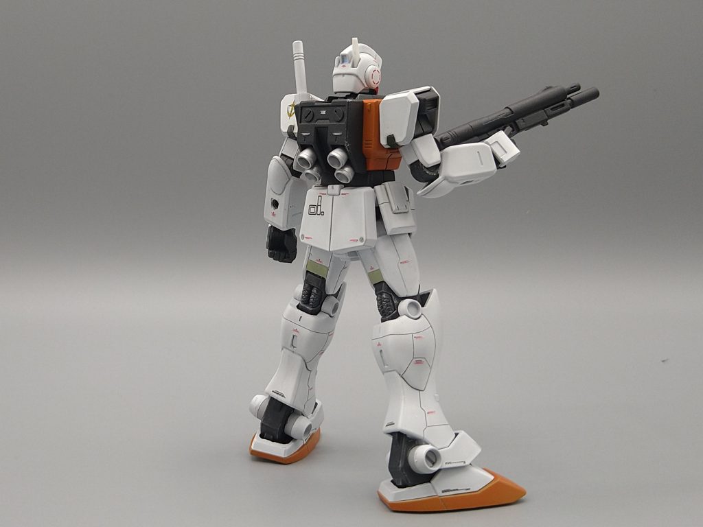 寒冷地→極寒→南極って事で南極観測船のカラーしか思いつかなくなりました。例によって筋彫りのみの加工で基本パチ組です。