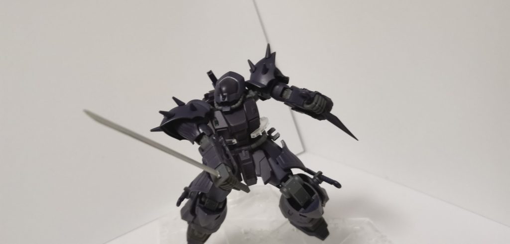 部分塗装としてはコールドブレード、モノアイ、胸部センサーをガンマカのなんかで塗装しました。