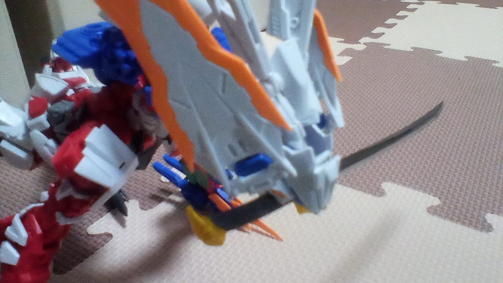 アストレイブルーレッドフレイム–4枚目/制作者：ランディの息子