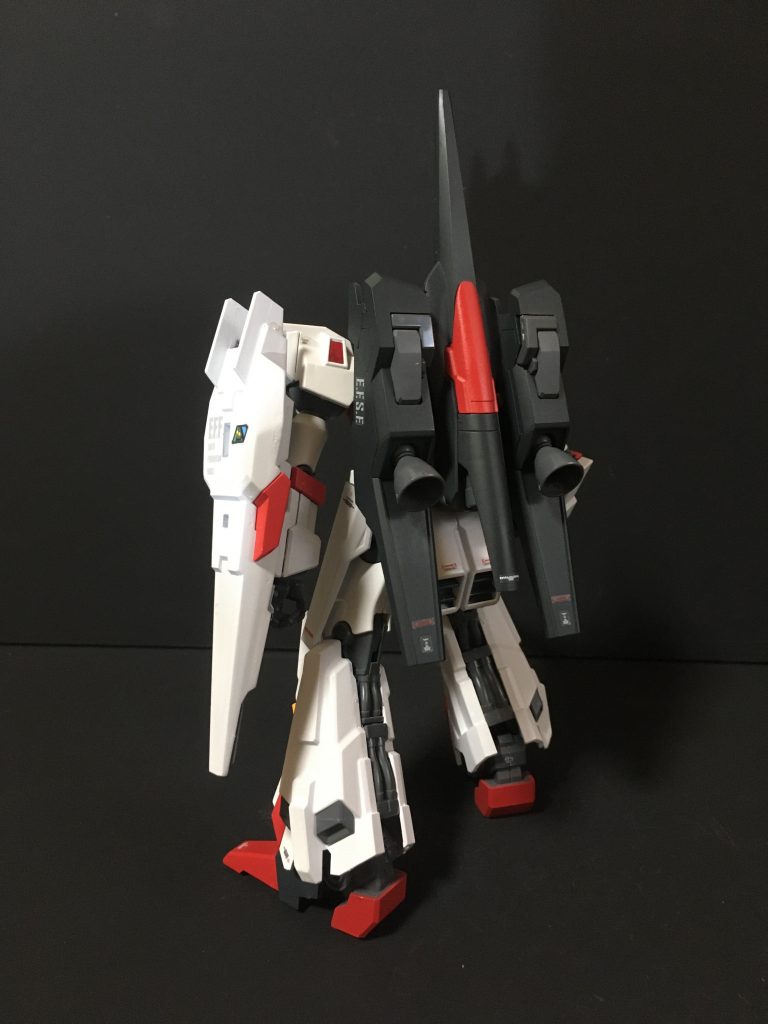 後方ショット。