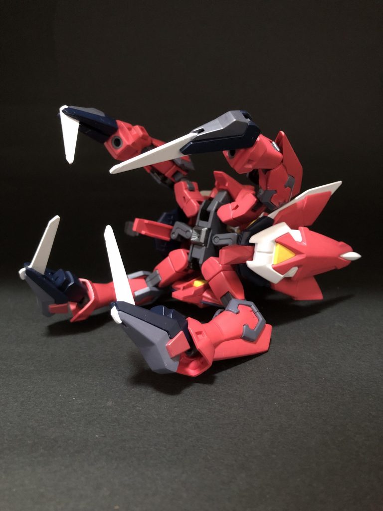 ほぼ矛盾のない形状。わかってはいましたけれども、ガンプラはやっぱり何年も前からすごかった。と改めて感じました。筆塗り・全塗装ガンプラ2022 その41