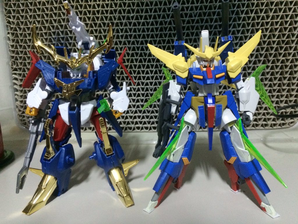 スターウイニングの発想の元ネタは鉄機武者鋼丸で、鋼丸の元ネタはZⅡということで、ちょっと先祖返り感があるかなと思ってます。