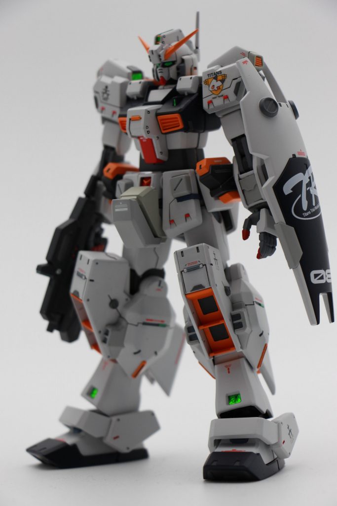 武装なしバージョンです。元キットから５～６センチほど背が伸びました。