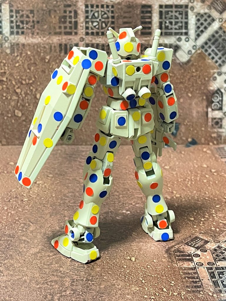 四角い形に丸い色–4枚目/制作者：アトリエ コメットハート