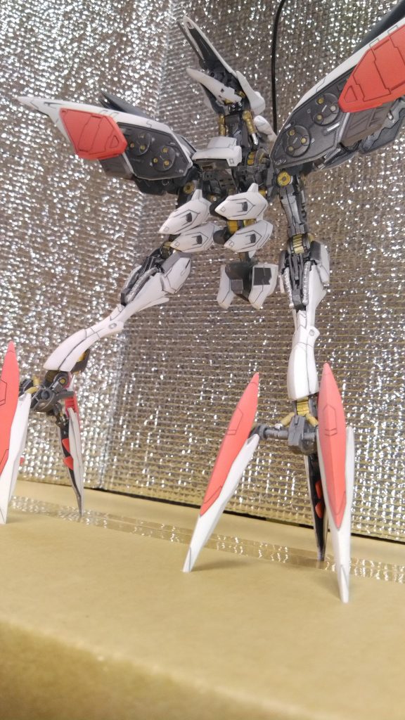 足首の関節廻りもバルバトスから流用してます🦶