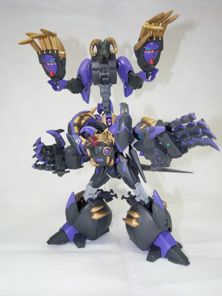 バックパック外すとかなり可動範囲が広がります。作ってる段階で全然考えてなかったｗ。