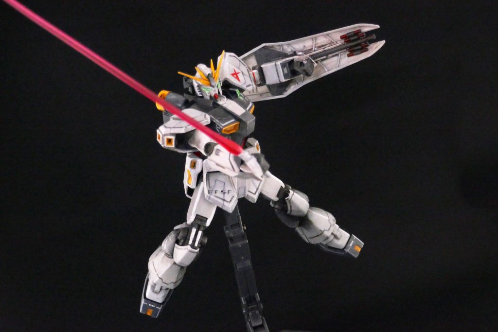 ビームサーベルはジャンクパーツから拝借