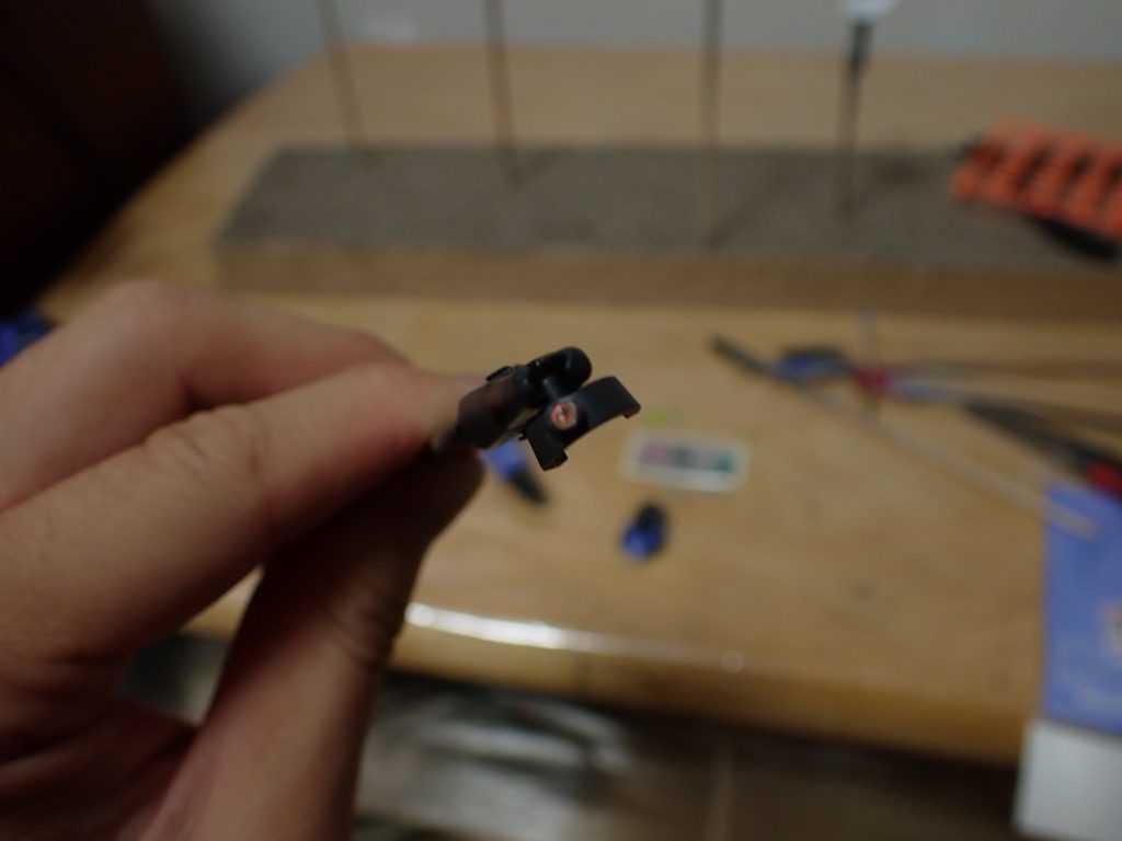 モノアイをHアイズに変更