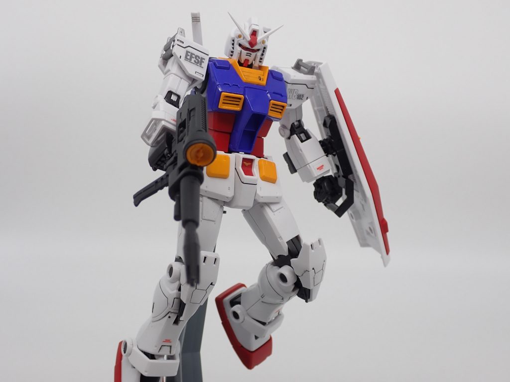 HGUCオリジン版ガンダム全塗装完成しました。ククルスドアンの島を見てそういえば積んでたなと思い制作に至りました。ちなみに映画は公開初日に見に行きました。 