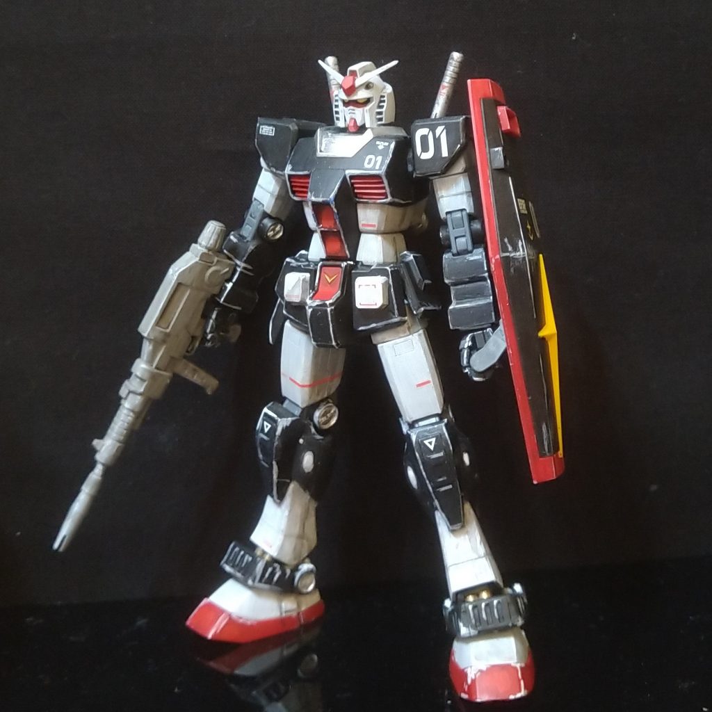 旧キット流用はせずに改造しました。塗装は水溶きアクリル、シタデル筆塗りです。大河原先生のイラスト風にエッジを強調しました