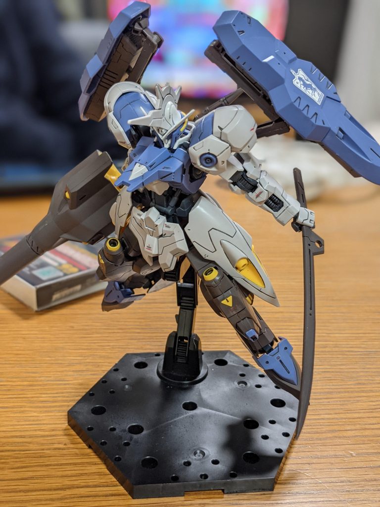 基キット①(キマリスヴィダール)復帰後初に初めて作ったHG(1年以上前)