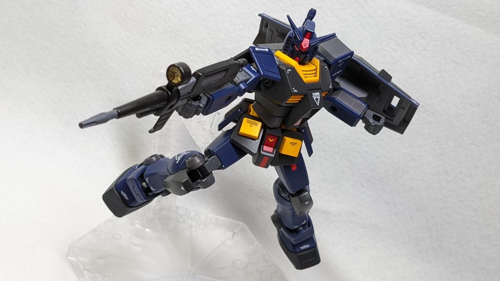 射撃ポーズはナナメ上からのちょい見下ろし視点が好きです。