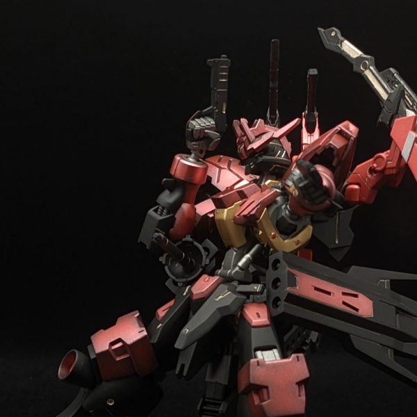 HG ガンダムヴィダール　格闘戦カスタム