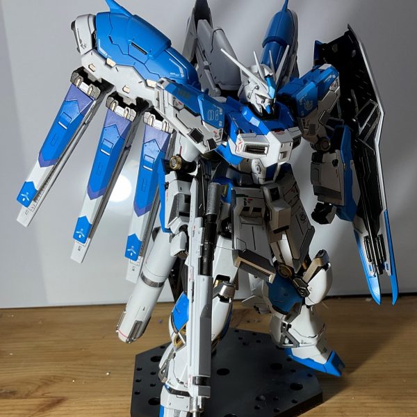 RG Hi-νガンダム