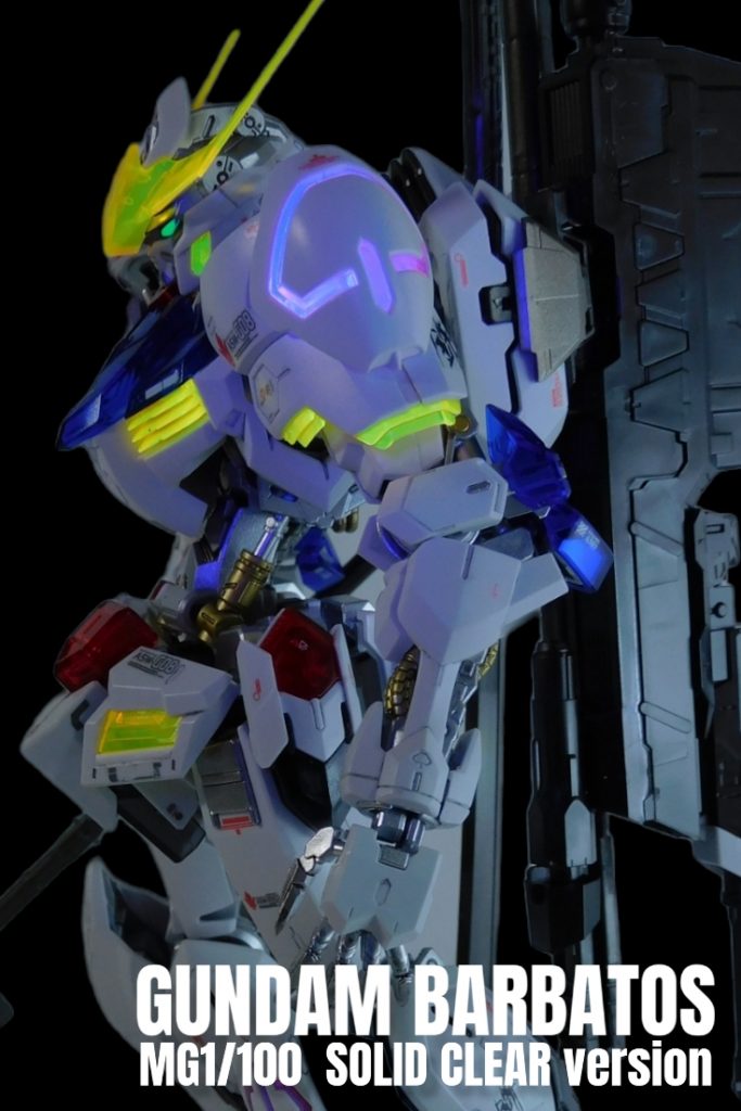 一部、クリア素材が蛍光のため、ブラックライトで光ります✨✨