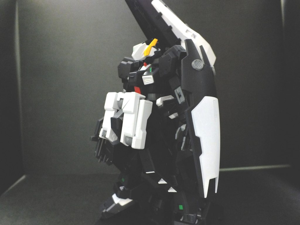 アドバンスド・ヘイズルのパーツも塗っているので、アドバンスドにも出来ます。