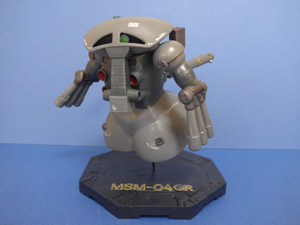 使ったのは基本ジュアッグ、ジオングからはスカート(と飾り台(笑))、共に旧キットです。