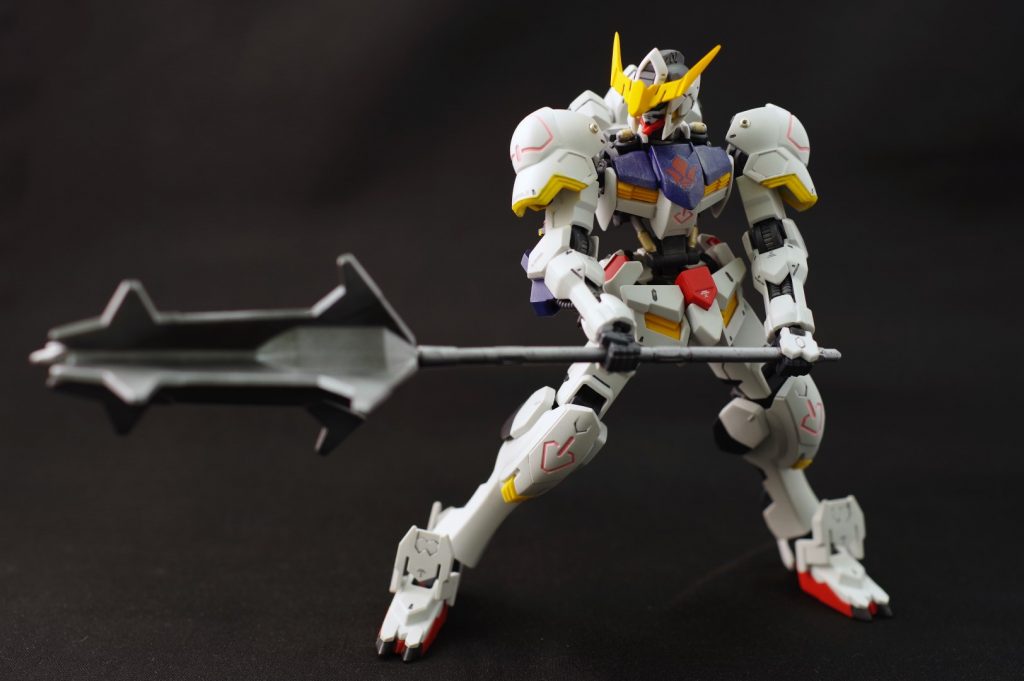 関節は良く動くので、ポージングの自由度は高かったです。ただ、股関節があっという間にユルユルになってしまいました。最後までご覧いただきありがとうございました!