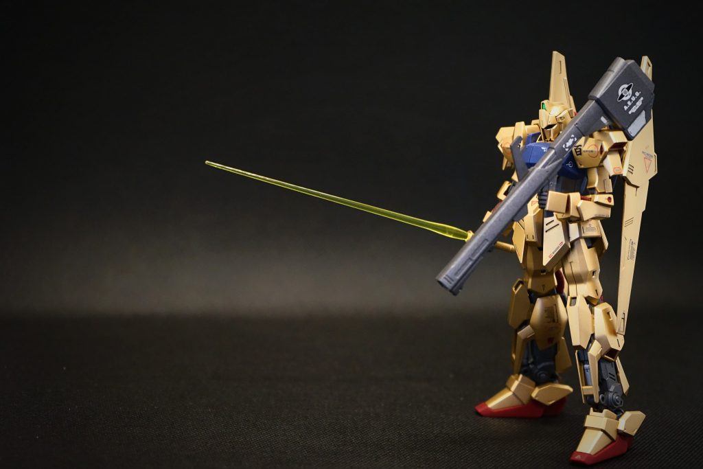 左側に文字など入れられそうな画像です。クレイバズーカにはMG用のエゥーゴロゴを貼り付けました。