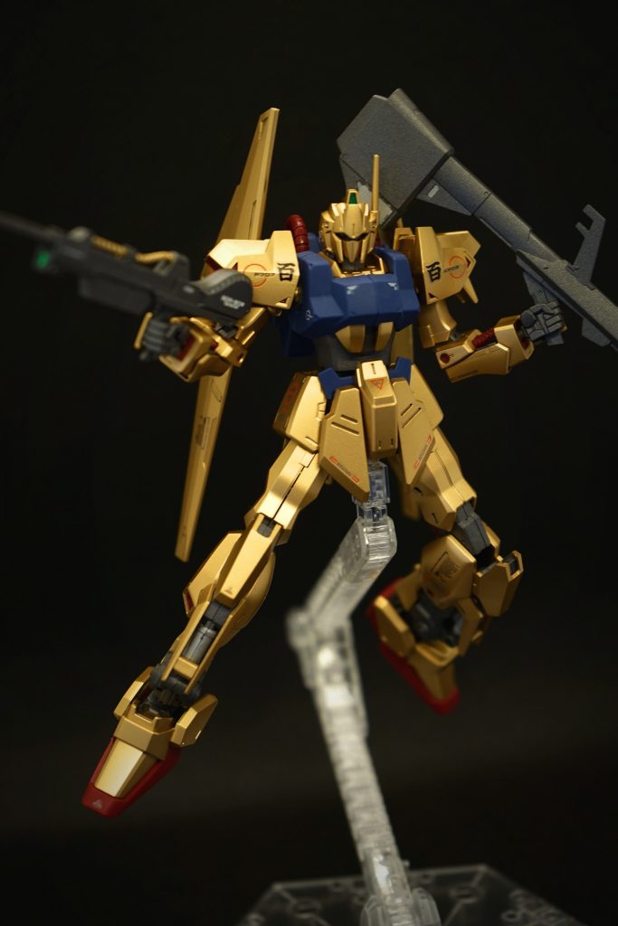 今回初めて黒下地からのゴールド塗装を行いました。確かに落ち着いた金になり、綺麗な色味になりました。