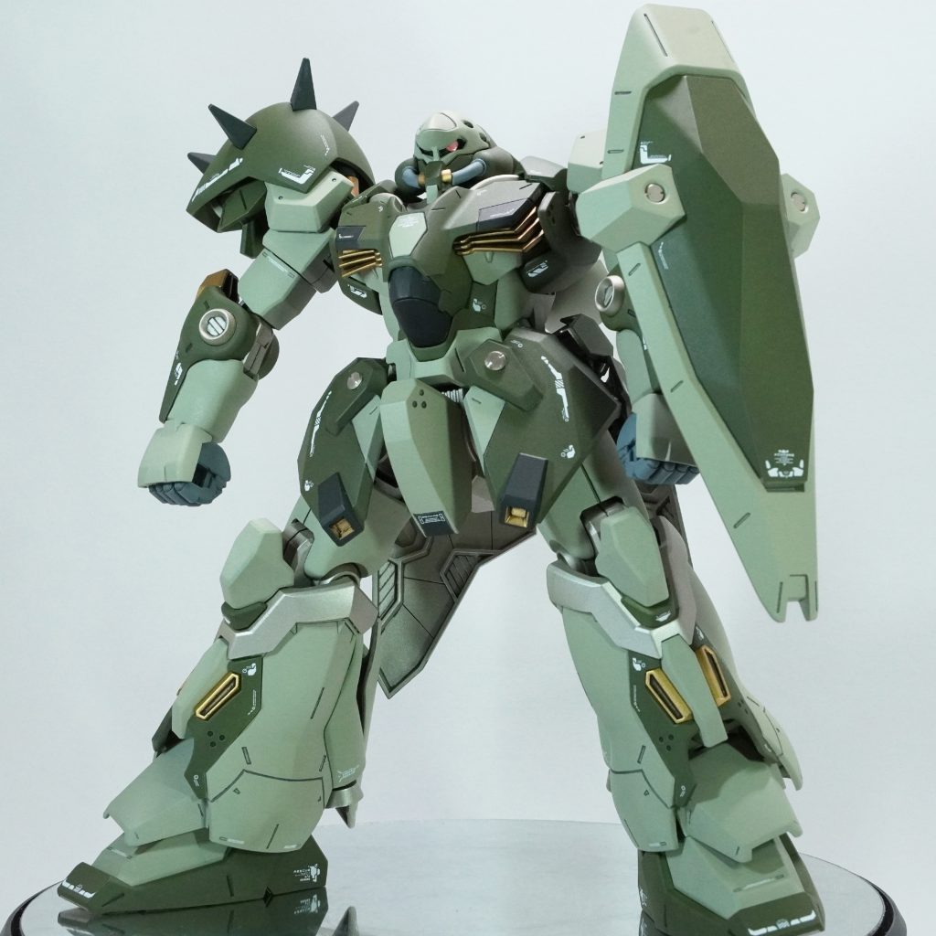 格闘が強そうにみえます。