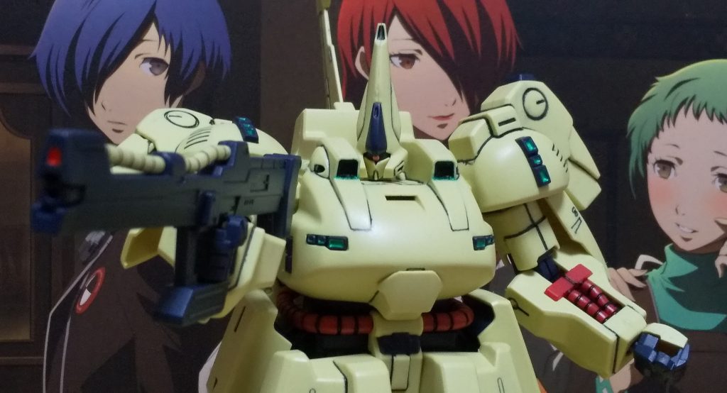 :ビームライフルの先端の上の穴に赤Mで塗ったのだ。