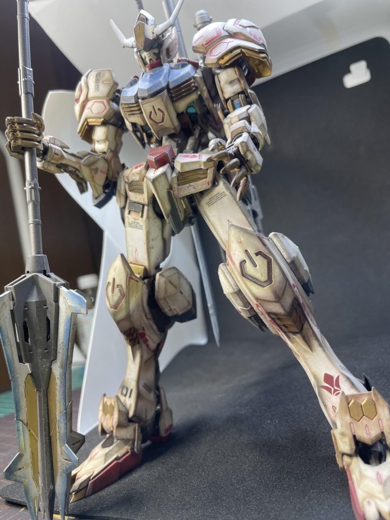 MG ガンダム・バルバトス–3枚目/制作者：モカまろ