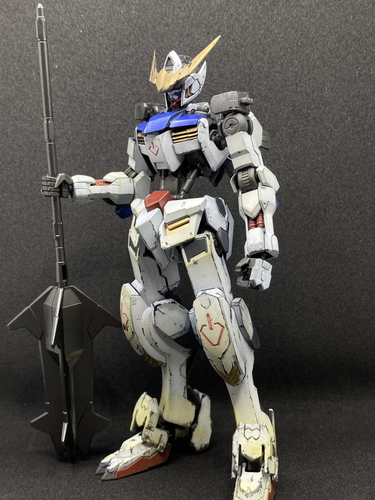 ガンプラに再燃する前はマシーネンクリーガーを作ってました。あの頃はプラモのエイジングにハマっており、今回バルバトスにも似合うのではと、挑戦してみました。