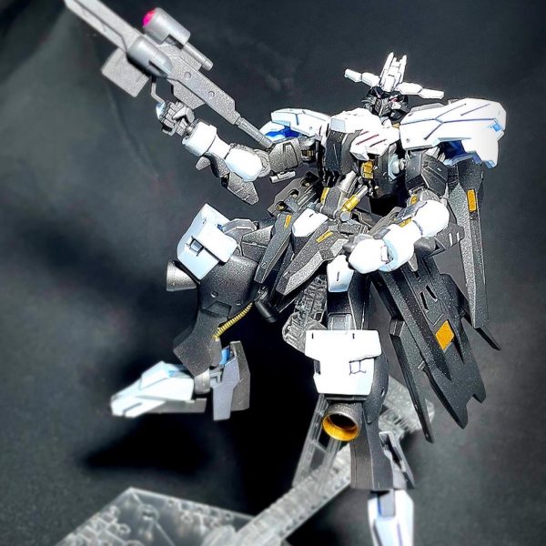 ガンダムヴィダール　オリジナル全塗装