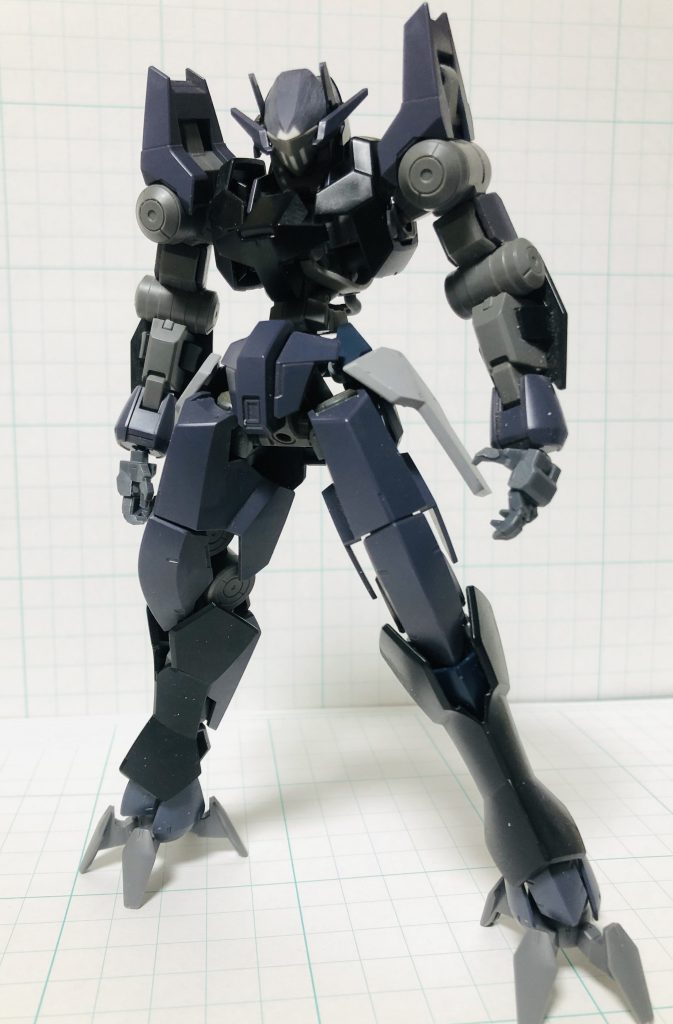 初期改造段階頭部マスクは30mmのパーツを使っています。