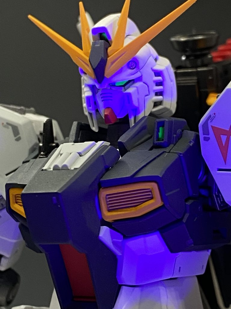 もちろんビコーンも😀こちらは、シルバー下地のクリアーグリーンに少し蛍光グリーンを足しました。