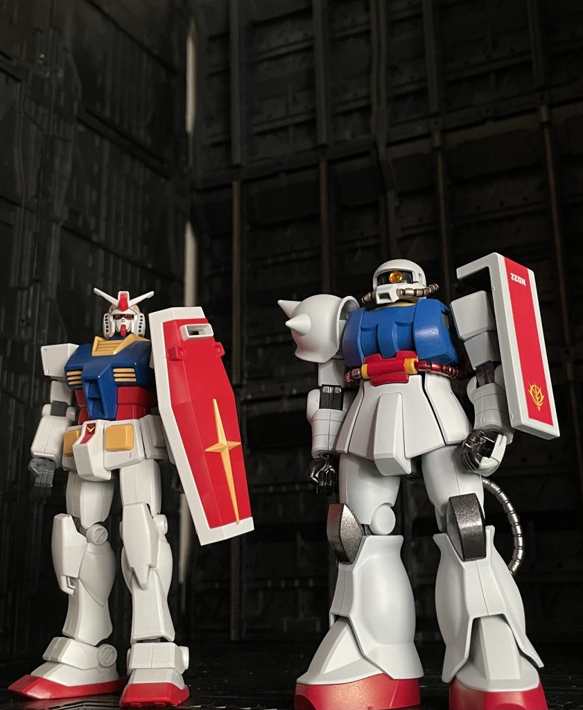 ガンダムは無塗装です。