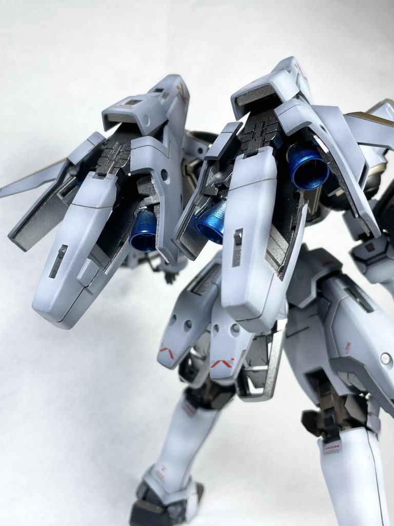 トールギスEW版–5枚目/制作者：カサピー