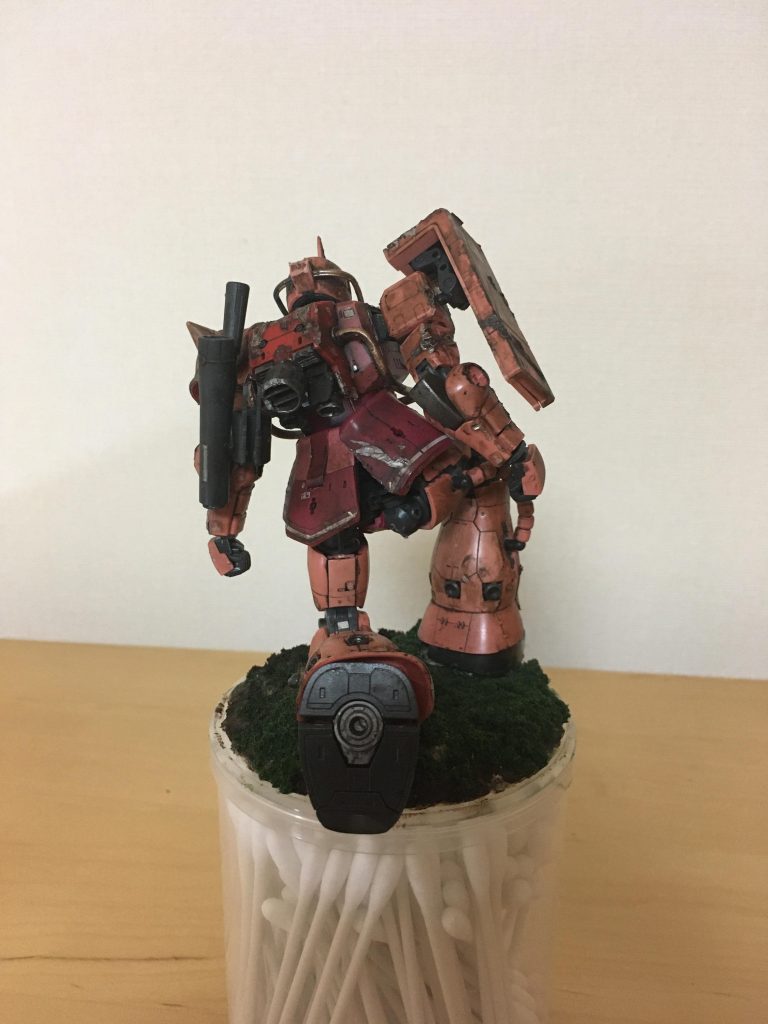 シャアザク、綿棒の上に立つ。–4枚目/制作者：牛